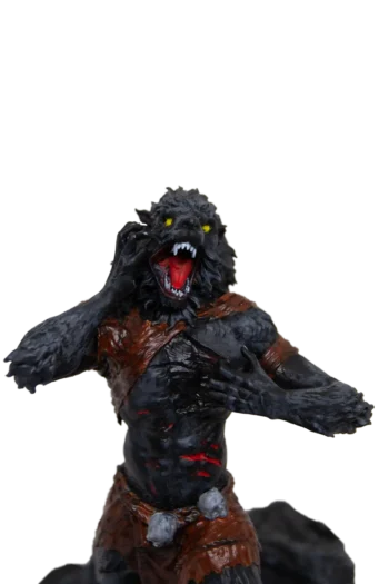 3D фигура на върколак в момент на трансформация – реалистични детайли, текстура на козината и мощна поза.